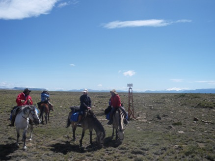 crossing the andes, chile into Argentina meeting gouchos